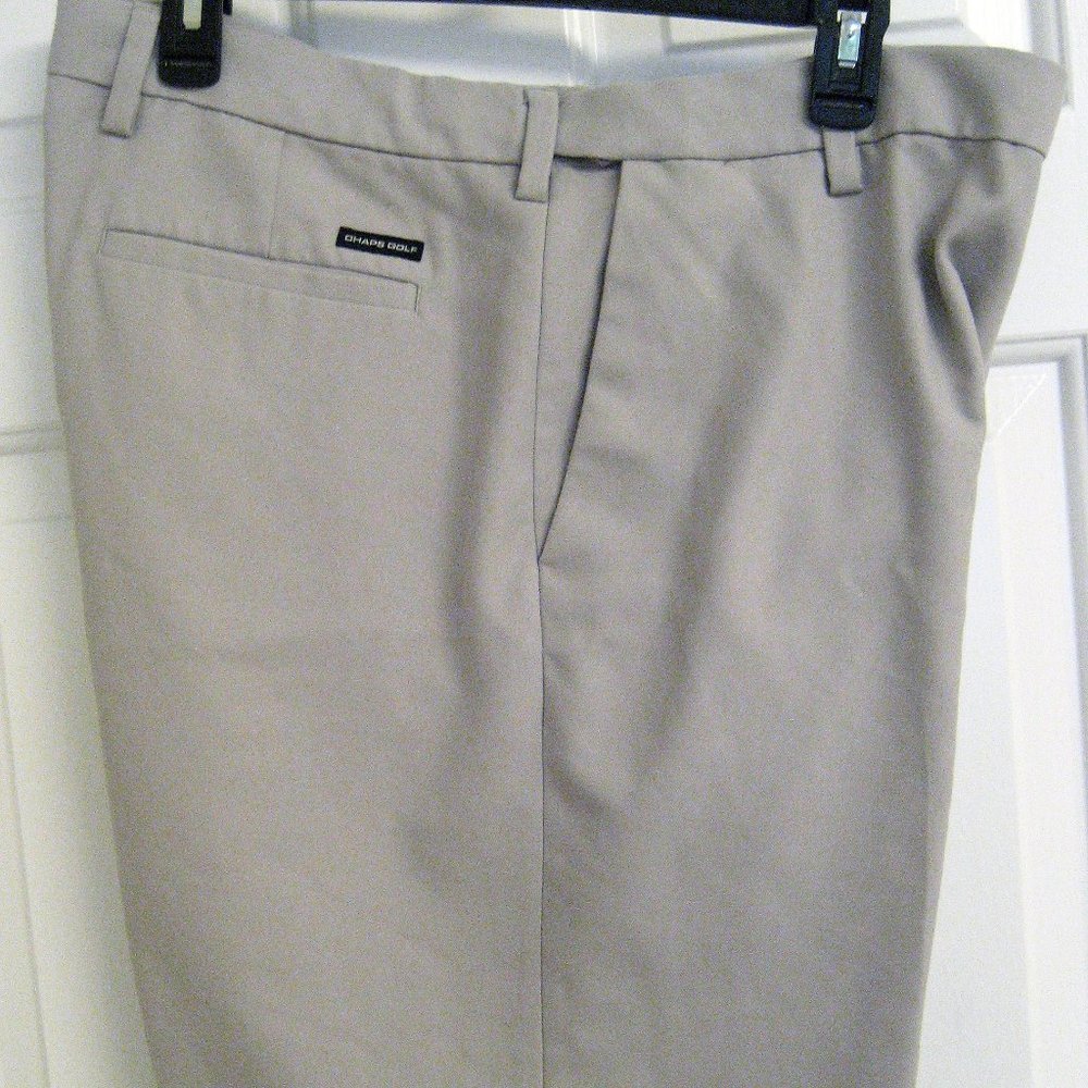 Men's Chaps Golf Khaki Microfiber Shorts
